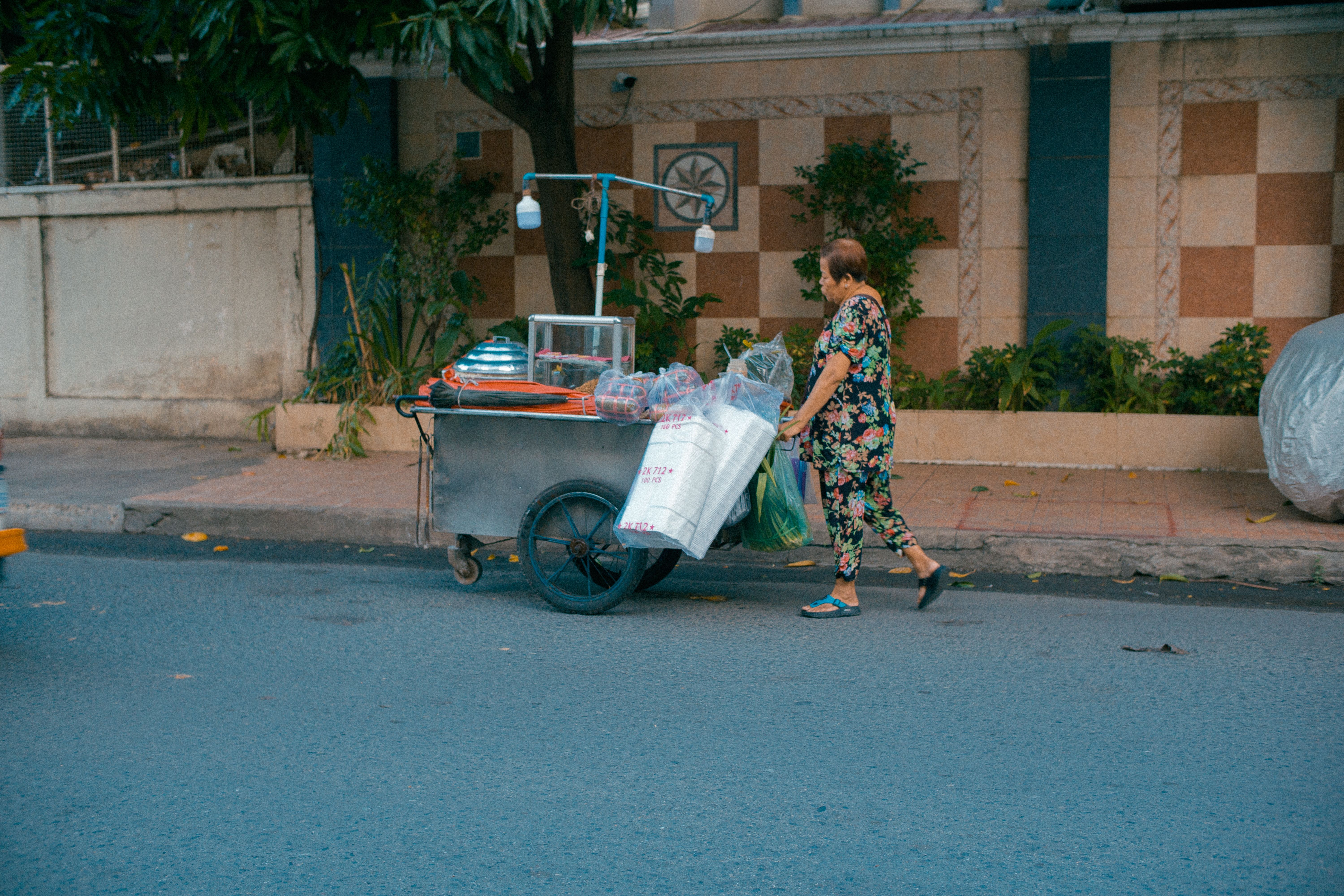 Must-Try Cambodian Food: Khmer Dishes & Street Food Guide